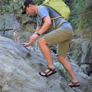 Mavi Black Sandals Perfect for Outdoor Adventures